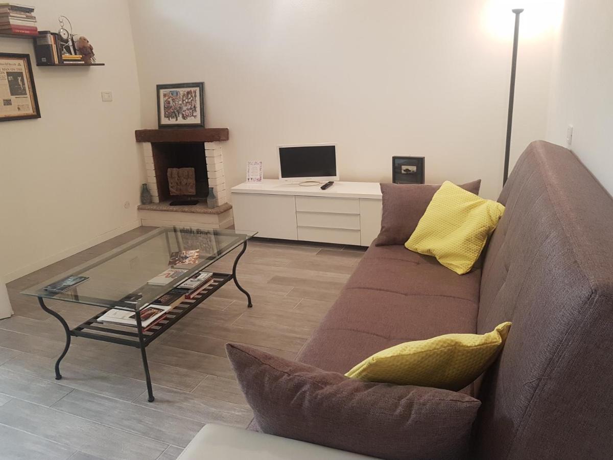 La casa degli artisti Appartamento Côme Esterno foto